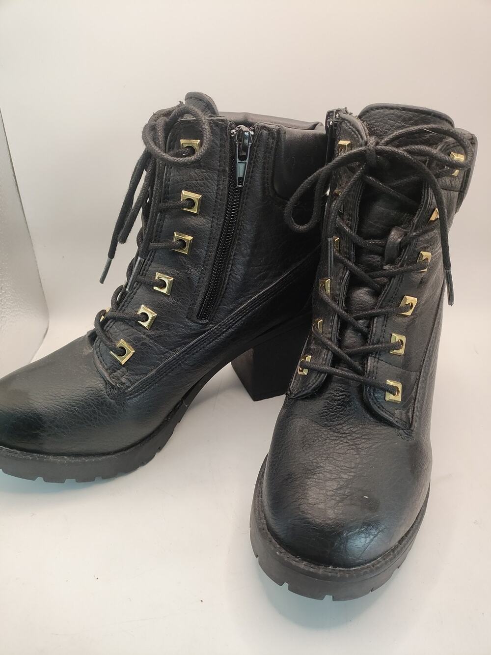 Zigi Soho Kourtlan Black Lace Up Block Heel Ankle Boots Combat US 7 Lug Sole